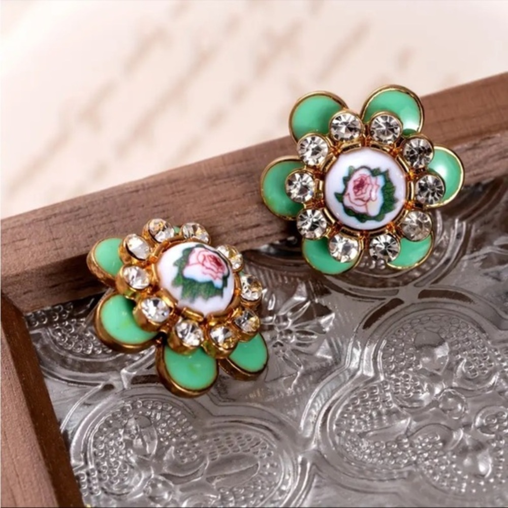 Vintage Inspired Green Floral Rose Enamel Crystal Stud Earrings NWT